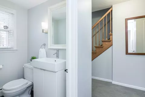 1409 E Thomas Rd, Wheaton, IL 60187 photo 13