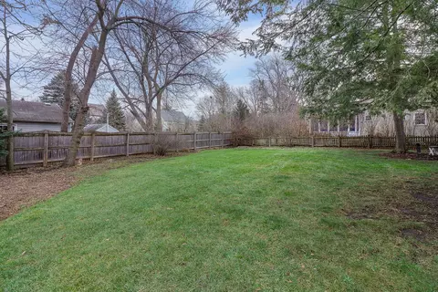 1409 E Thomas Rd, Wheaton, IL 60187 photo 24