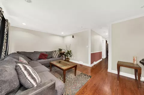 3408 W 66th St, Chicago, IL 60629 photo 5