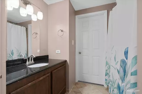 2158 Greystone Pl, Hoffman Estates, IL 60169 photo 7