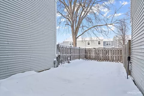 2158 Greystone Pl, Hoffman Estates, IL 60169 photo 10