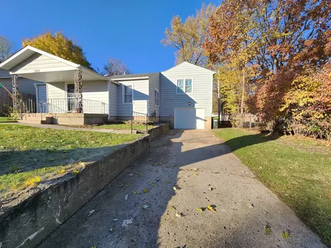 1215 Cherry St, Lake In The Hills, IL 60156