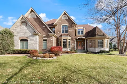 1047 Tadeusz Way, Lemont, IL 60439