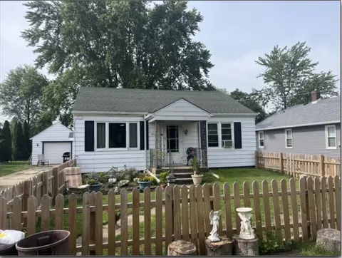 1511 Elm St, Streator, IL 61364