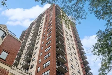 1529 S State St #10H, Chicago, IL 60605