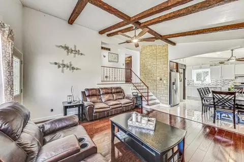 921 E Crockett Ave, Addison, IL 60101 photo 5