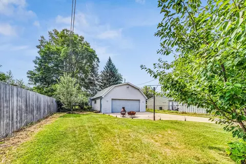 921 E Crockett Ave, Addison, IL 60101 photo 29