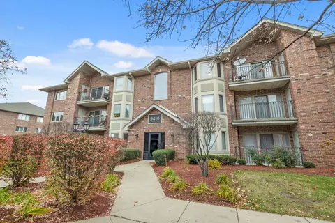 9410 Melvina Ave #3NE, Oak Lawn, IL 60453