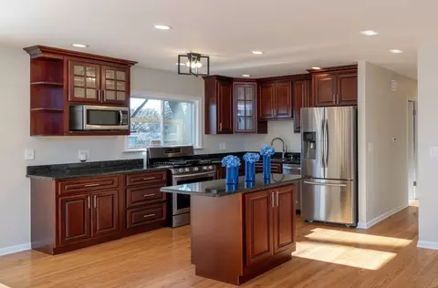 1318 Taft Ave, Wheaton, IL 60189 photo 6