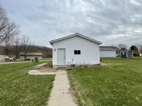 415 S Saint Paul St, Mark, IL 61340 photo 16