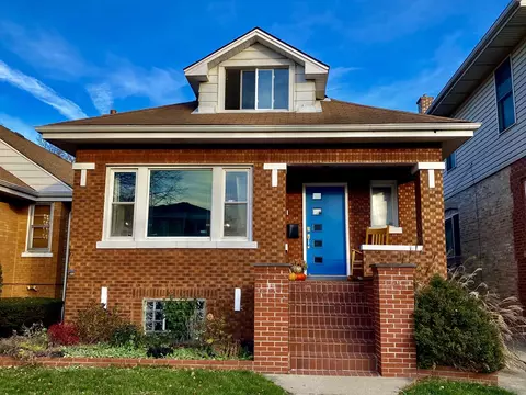 1505 Clinton Ave, Berwyn, IL 60402