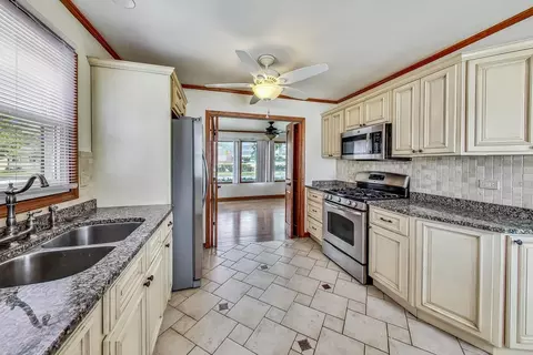 2920 S 11th Ave, Broadview, IL 60155 photo 8