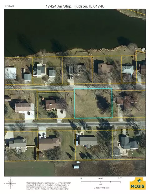 17424 Air Strip Rd, Hudson, IL 61748