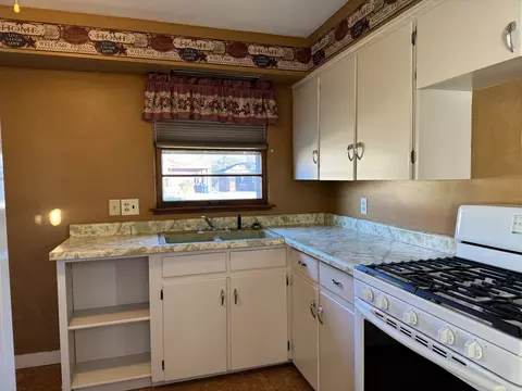 1017 N Dement Ave, Dixon, IL 61021 photo 8