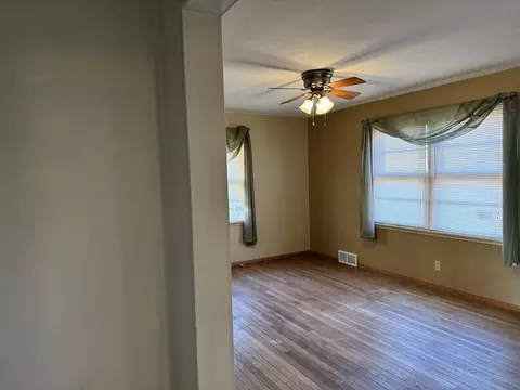 1017 N Dement Ave, Dixon, IL 61021 photo 27