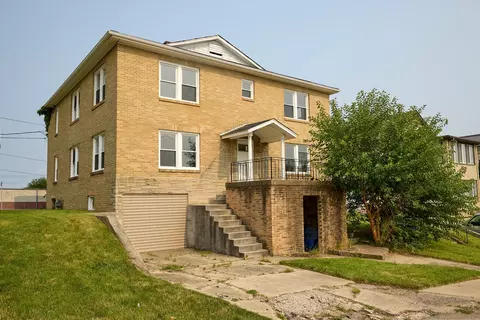616 Chartres St, Lasalle, IL 61301