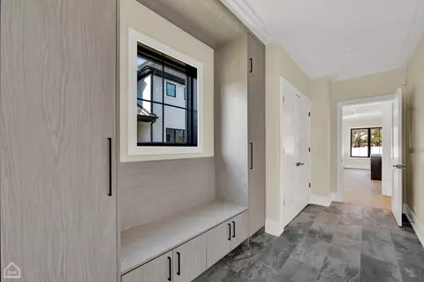 Entry Way - 2532 Glenview Rd, Glenview, IL 60025 photo 1 of 2