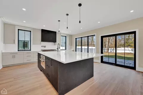 Kitchen - 2532 Glenview Rd, Glenview, IL 60025 photo 1 of 3