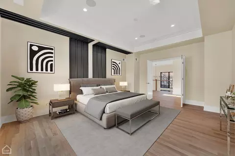 Bedroom - 2532 Glenview Rd, Glenview, IL 60025 photo 1 of 4