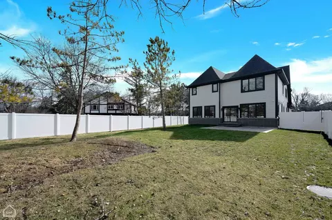 Exterior - 2532 Glenview Rd, Glenview, IL 60025 photo 2 of 2