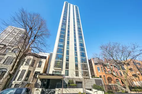 1530 N Dearborn Pkwy #21S, Chicago, IL 60610