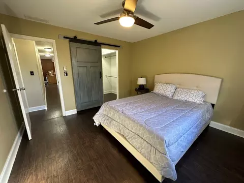 907 Royal Dr #2B, Mchenry, IL 60050 photo 11