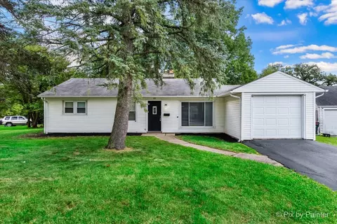 301 Oakwood St, Park Forest, IL 60466
