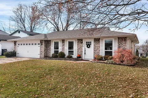 30 Joslyn Dr, Elgin, IL 60120