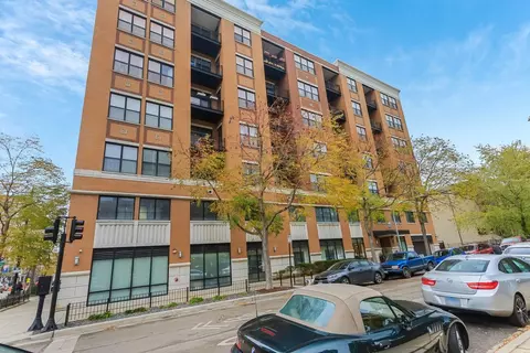 950 W Leland Ave #308, Chicago, IL 60640