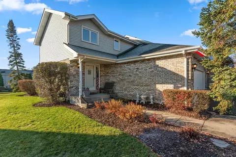 9441 Quail Trl, Tinley Park, IL 60487