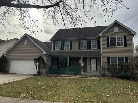 1055 Huron Dr, Elgin, IL 60120