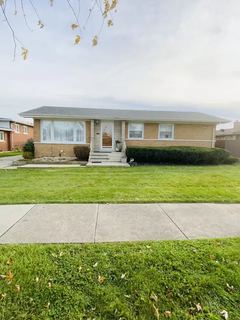 224 W Normandy Dr, Chicago Heights, IL 60411