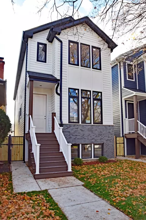 5421 W Leland Ave, Chicago, IL 60630
