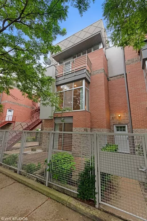 1920 S Federal St #C, Chicago, IL 60616