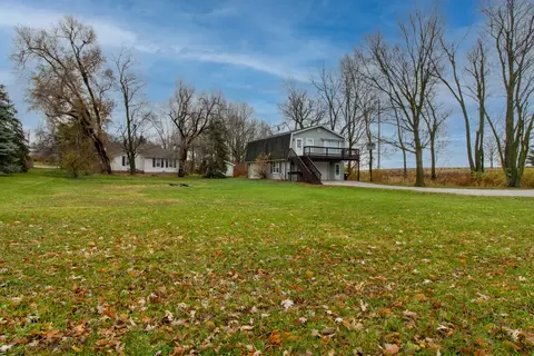100 South St, Danvers, IL 61732 photo 31