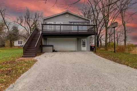 100 South St, Danvers, IL 61732 photo 32