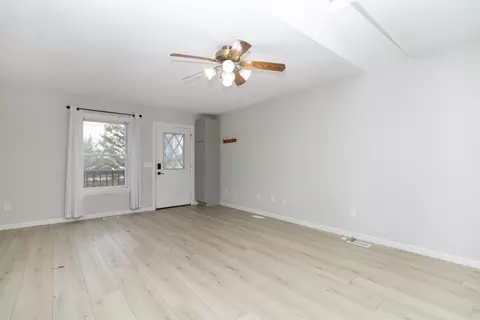 100 South St, Danvers, IL 61732 photo 8