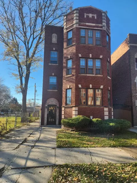 8754 S Harper Ave, Chicago, IL 60619