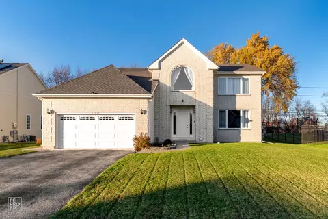 34430 N Eastings Way, Gurnee, IL 60031