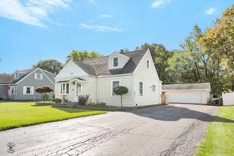 14424 Knox Ave, Midlothian, IL 60445