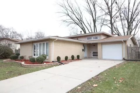 409 Seward St, Park Forest, IL 60466