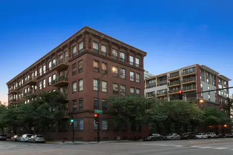 1910 S Indiana Ave #123, Chicago, IL 60616