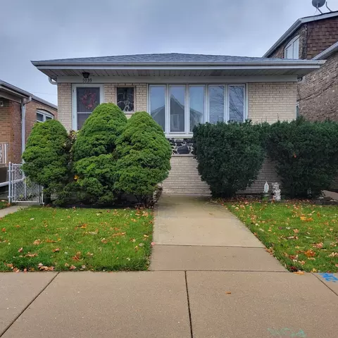 5939 W 64th St, Chicago, IL 60638