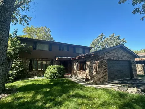 Exterior - 828 Maple Rd, Flossmoor, IL 60422 photo 3 of 3