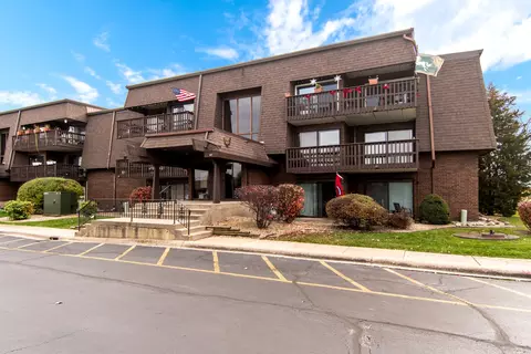 1619 Richmond Cir #208, Joliet, IL 60435