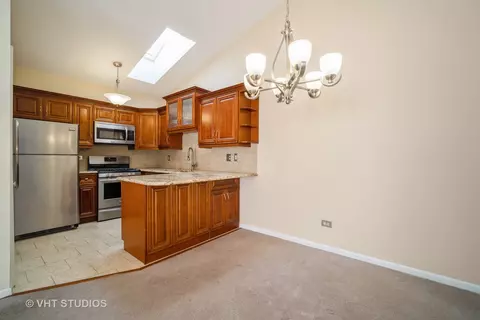 1261 Longacre Ln #1261, Wheeling, IL 60090 photo 5