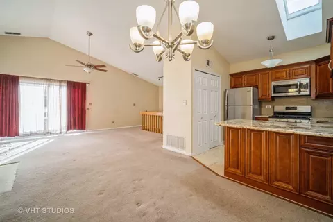 1261 Longacre Ln #1261, Wheeling, IL 60090 photo 7