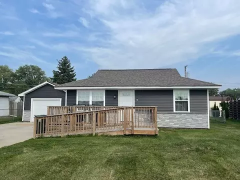 504 West Ave, Sterling, IL 61081