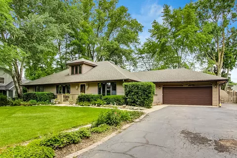 1149 N Doe Rd, Palatine, IL 60067