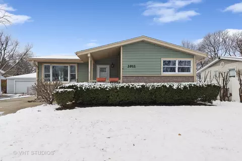 3911 Eagle Ln, Rolling Meadows, IL 60008